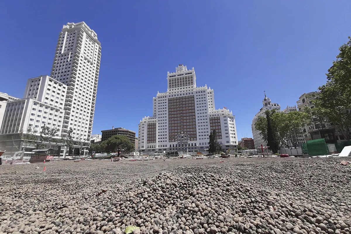 arcilla expandida arlita en renovación plaza de españa